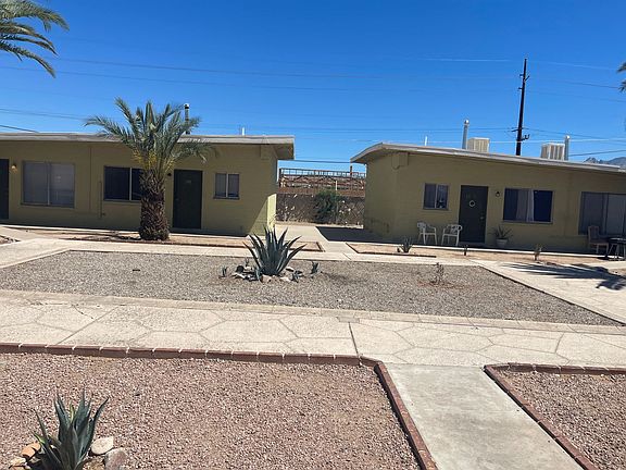 2nd image of 2750 N Balboa Ave #5103