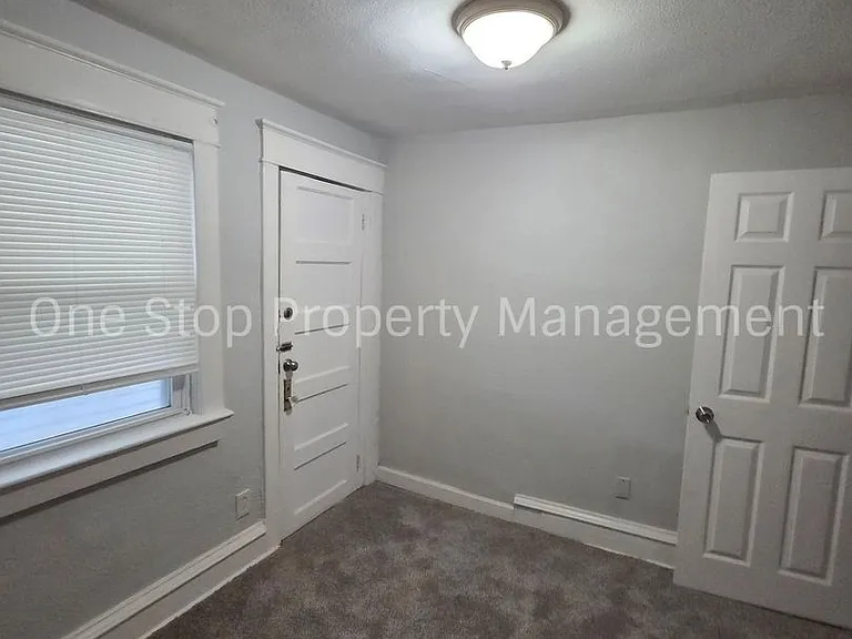 5901 Lexington Ave — Photo 6
