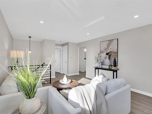 4th image of 835 S 9th Avenue