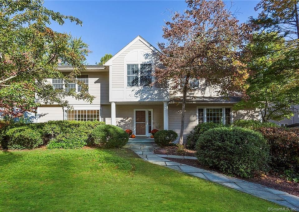 1st image of 48 Richmond Ln