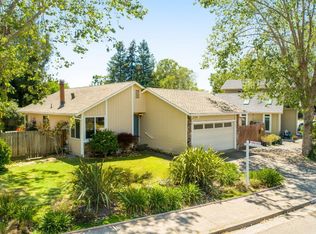 2322 Copperfield Dr, Santa Rosa, CA 95401