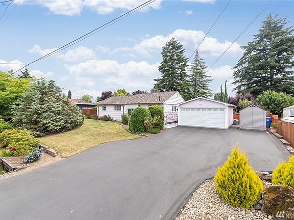 3rd image of 1708 17th Ave