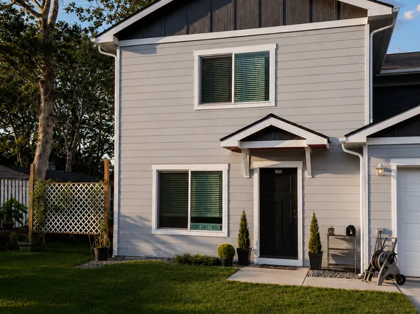 9225 Kenwood Dr SW, Lakewood, WA 98498