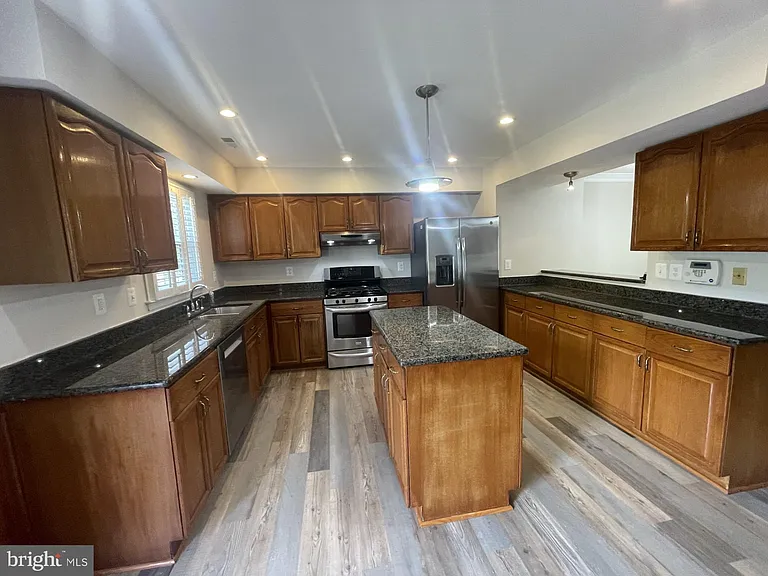 8845 Eagle Rock Ln — Photo 10