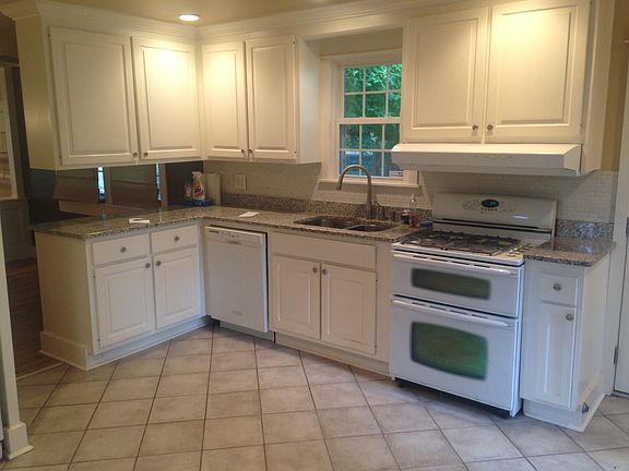 Updated Kitchen with Granite