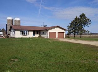 N12139 N Alma Center Rd, Humbird, WI 54746