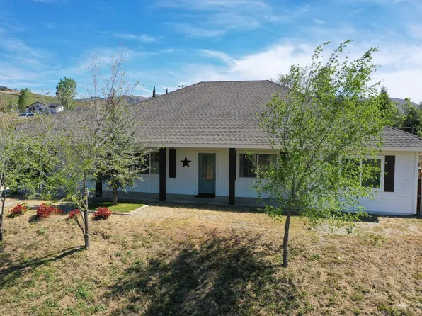 20674 Pinon Canyon Dr, Tehachapi, CA 93561