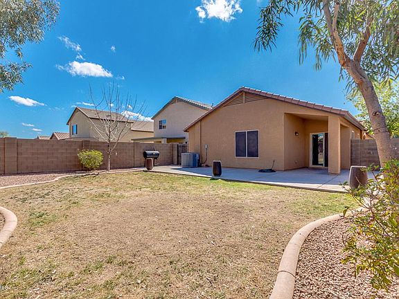 5th image of 40498 W Thornberry Ln