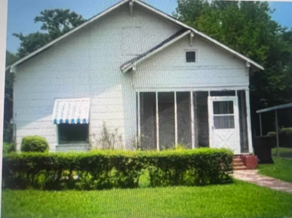 1805 W Scull St, Pine Bluff, AR 71601