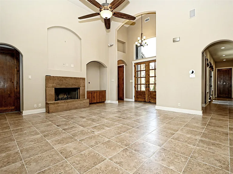 3001 Noack Dr — Photo 4