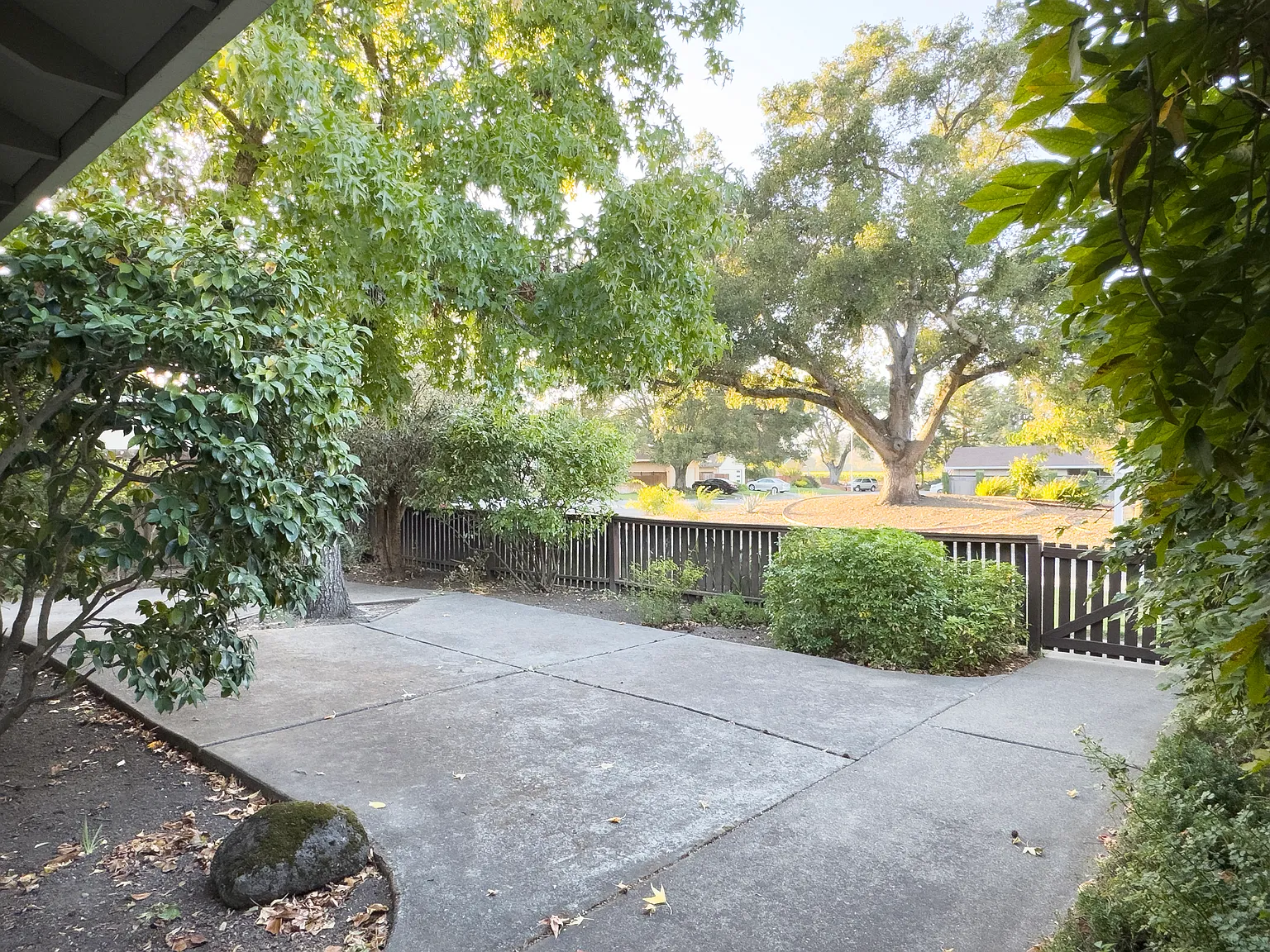 2 bed, 1408 sqft, $3,000 — Photo 3