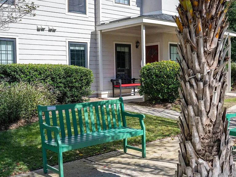 340 Sandpiper Dr #C — Photo 2