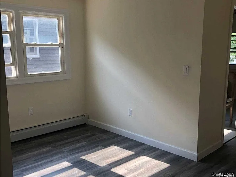 422 E Chester St #UPPER — Photo 7