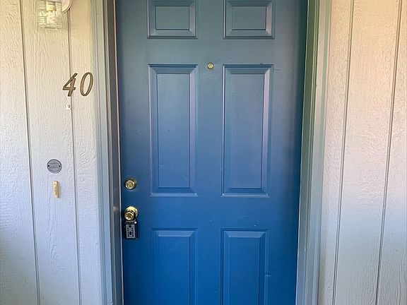 4th image of 1101 Woodrow Ln #40