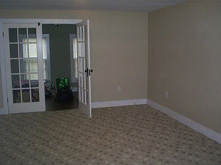 3rd image of 45 West Ave