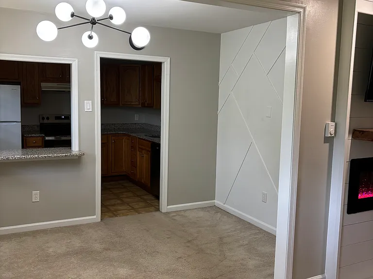 178 Elephant Rd — Photo 5