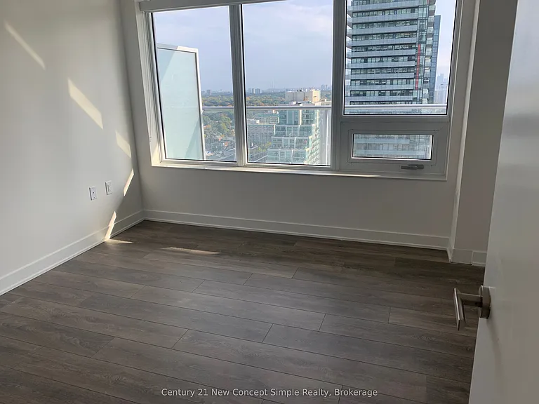 195 Redpath Ave #2610 — Photo 6