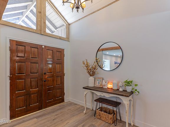 4th image of 6448 E VOLTAIRE Avenue