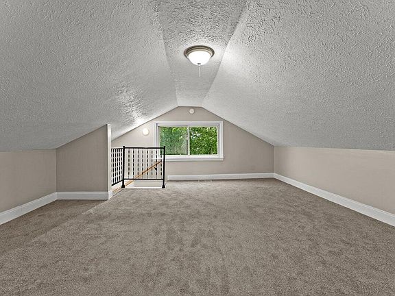 5th image of 1034 Patterson St