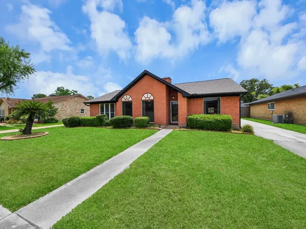 11526 Sagevale Ln, Houston, TX 77089