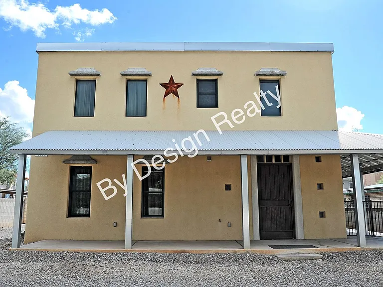 1040 E Halcyon Rd — Photo 2