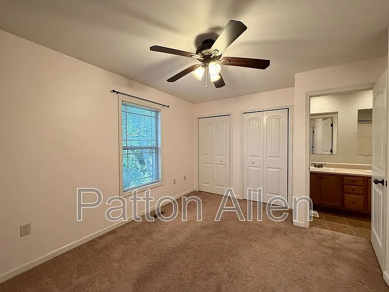 15 Lees Creek Rd #J — Photo 18