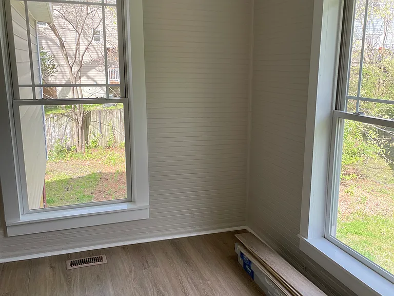 Small room with closet. Perfect for office.