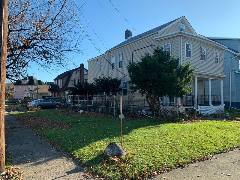 2nd image of 14 Totowa Ave