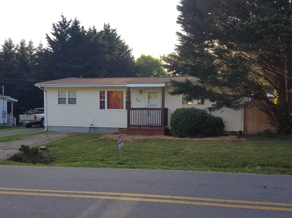 203 McCoy Cove Rd, Black Mountain, NC 28711