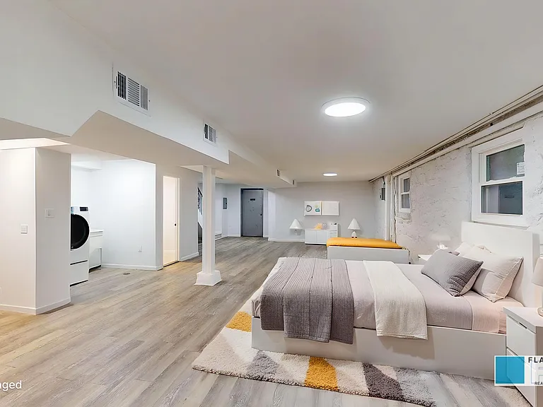 436 Graham Ave #1 — Photo 19