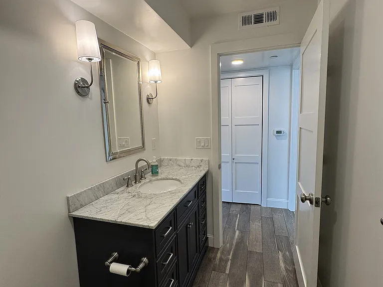 243 Keokuk St — Photo 9
