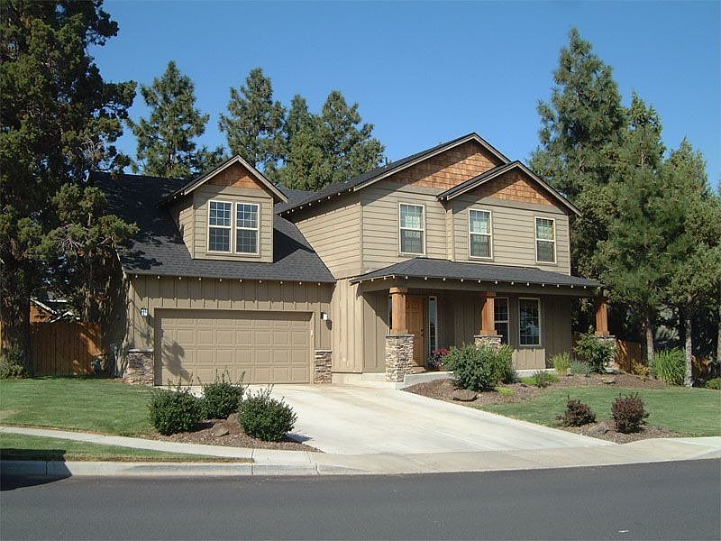 20584 Conifer Avenue