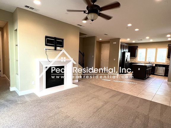 4th image of 889 Blossom Rock Ln