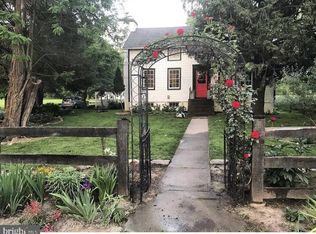 19052 Yellow Schoolhouse Rd, Round Hill, VA 20141