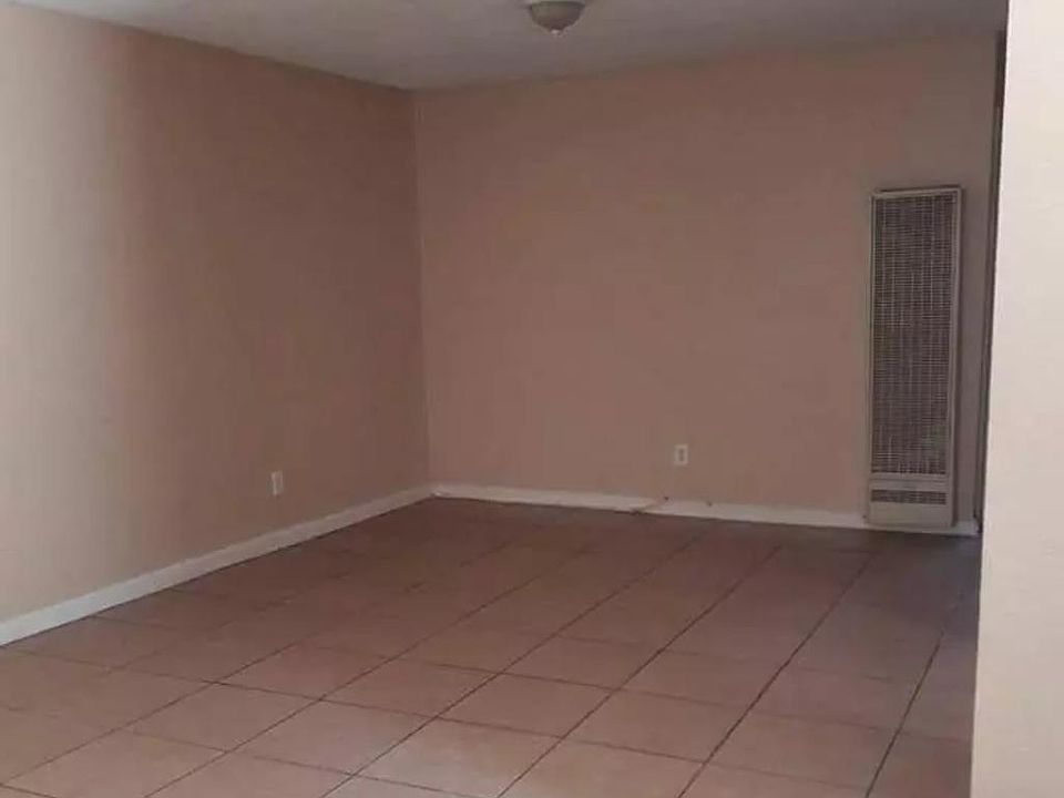 1st image of 3391 Rubidoux Blvd APT 8