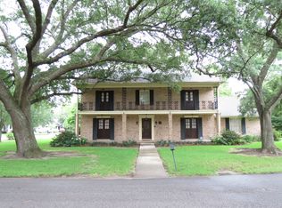 1215 Moss Ln, River Ridge, LA 70123