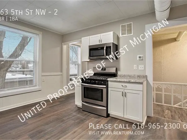 763 5th St NW #2, Grand Rapids, MI 49504
