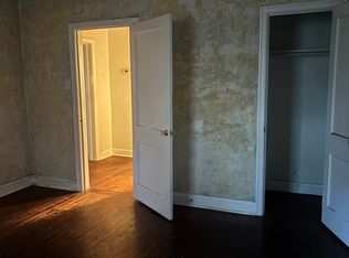 2311 E 39th St, Savannah, GA 31404