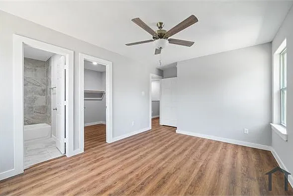 3 bed, 2300 sqft, $1,850 — Photo 3