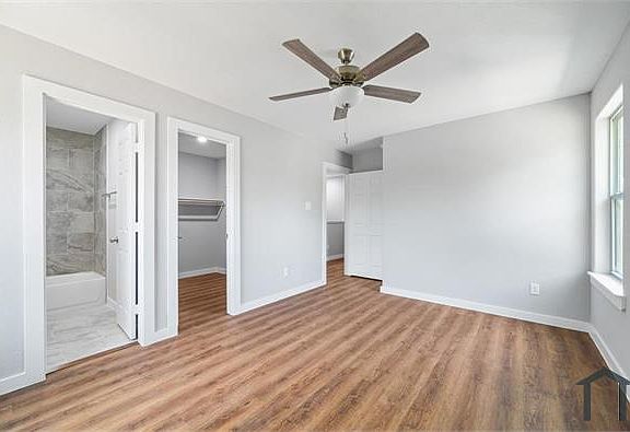 3rd image of 8155 Homewood Ln #B