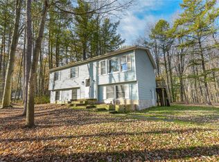 3693 Arcadia Zurich Norris Rd, Lyons, NY 14489