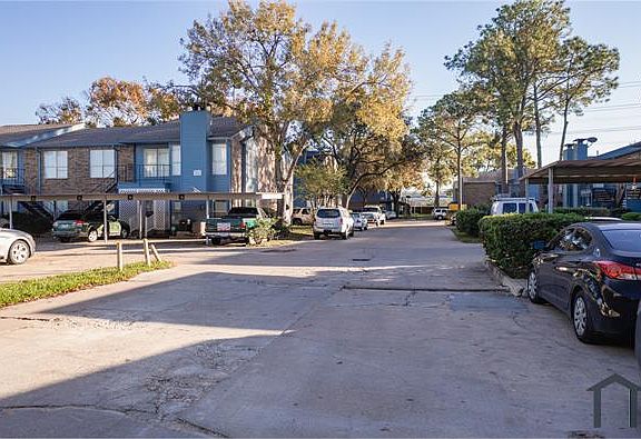 4th image of 10001 Westpark Dr APT 75
