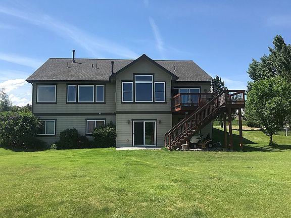 4th image of 1368 Douglas Dr