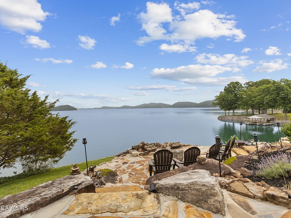 43rd image of 114 Chickasaw Point