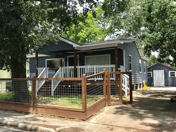 450 Lenard St, Houston, TX 77009