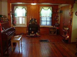 2nd image of 50 Mill St