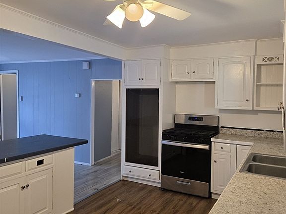4th image of 292 Tecumseh St