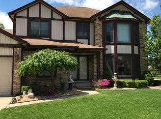 39345 Lembke Dr, Sterling Heights, MI 48313