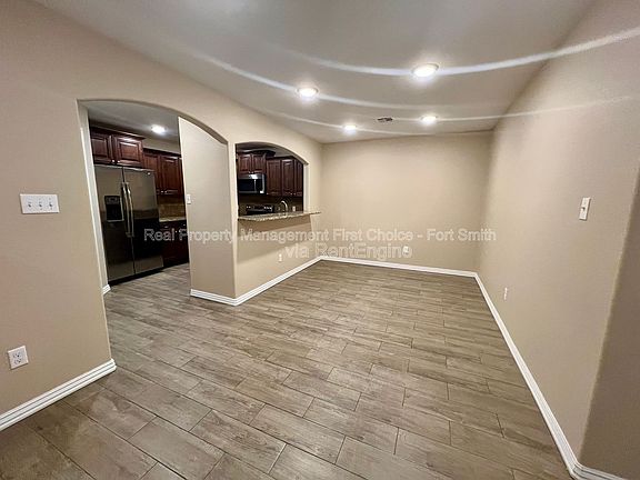5th image of 6617 Leightyn Ln