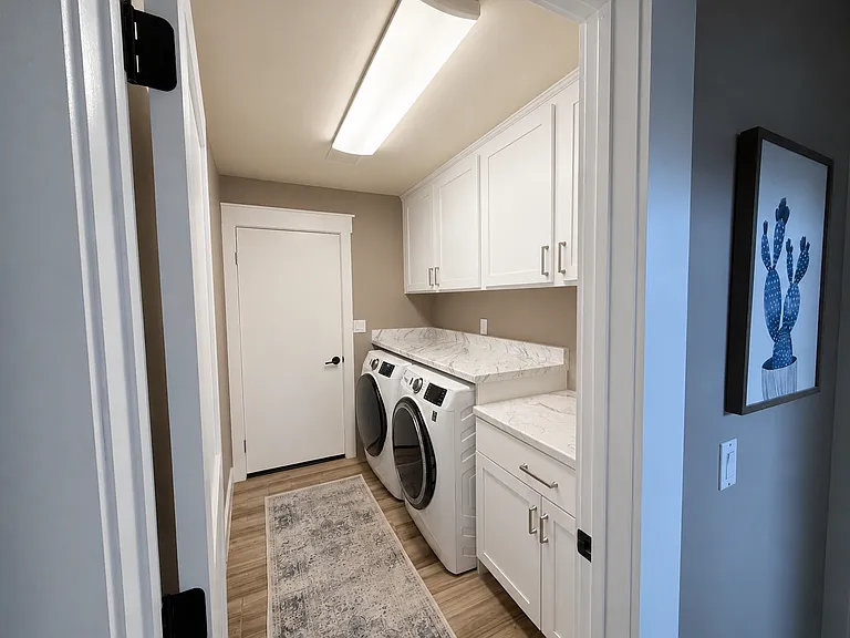2296 Green River Dr — Photo 7